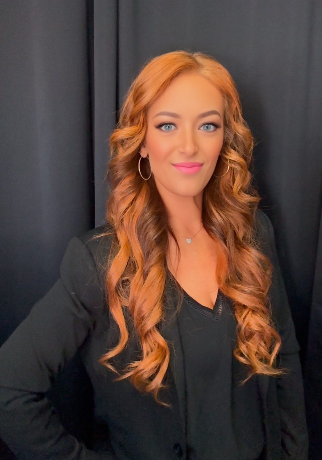 Facetune_13-01-2025-22-10-10